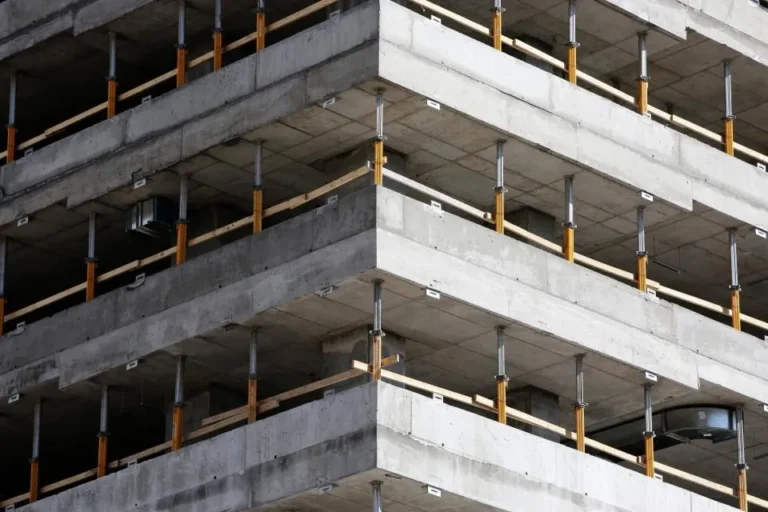 Multi-storey concrete frame of a building under construction