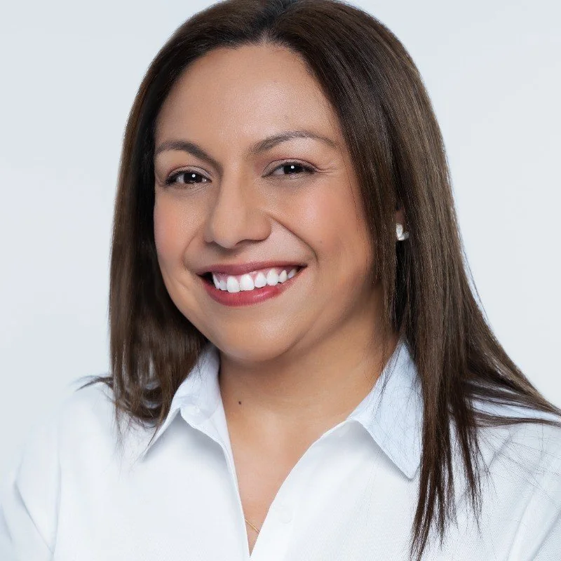 Sandra Pacheco, founder of HDS Biz Solutions and recipient of the Helping Hands Award.
